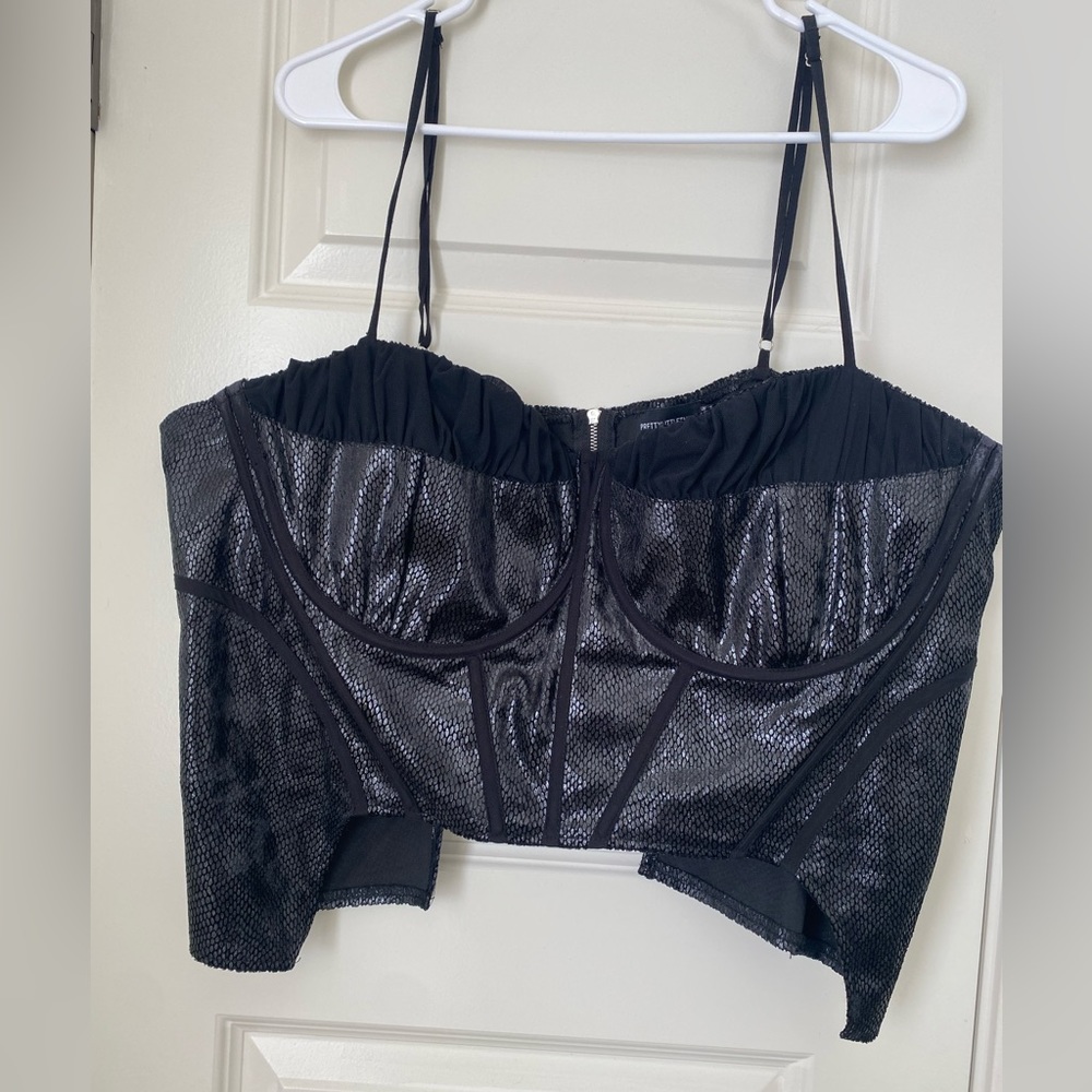 PrettyLittleThing, size 22